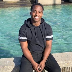 Meet your Posher, Terrell